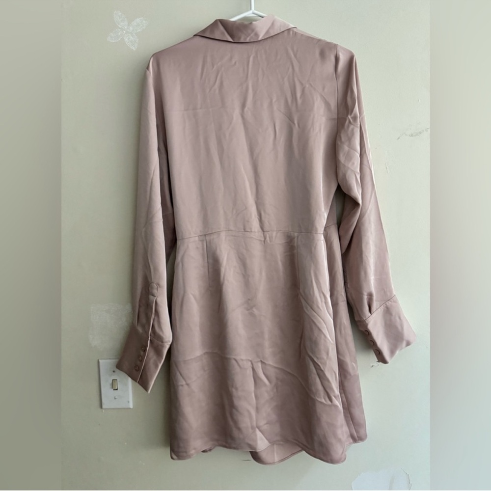 Babaton Larchmont Satin Dress - Picture 4 of 4